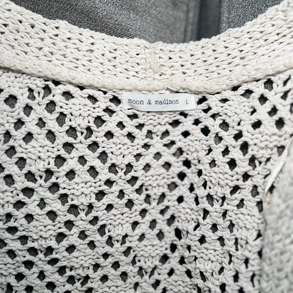 Moon and Madison size large women’s cardigan - Picture 2 of 2